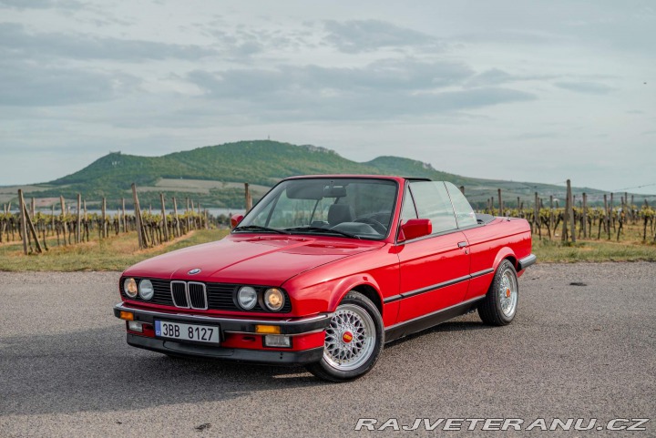 BMW 3 E30 320i Cabrio 1989