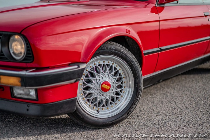 BMW 3 E30 320i Cabrio 1989