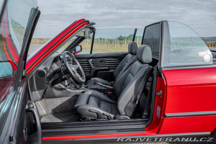BMW 3 E30 320i Cabrio 1989