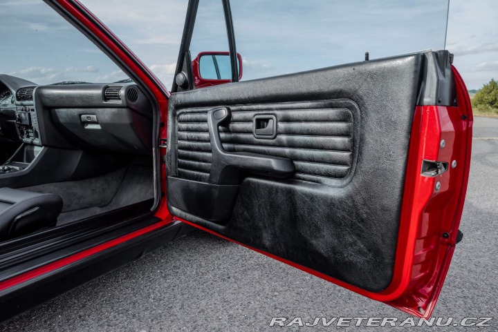 BMW 3 E30 320i Cabrio 1989