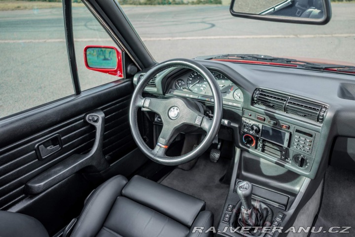 BMW 3 E30 320i Cabrio 1989
