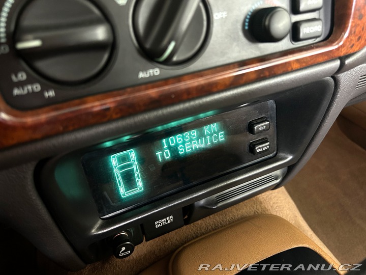 Jeep Grand Cherokee 5.2 Limited AT 156kW212HP 1997