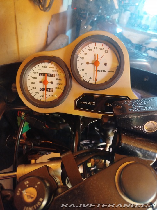 Suzuki Ostatní modely GSX-R 1100 1987