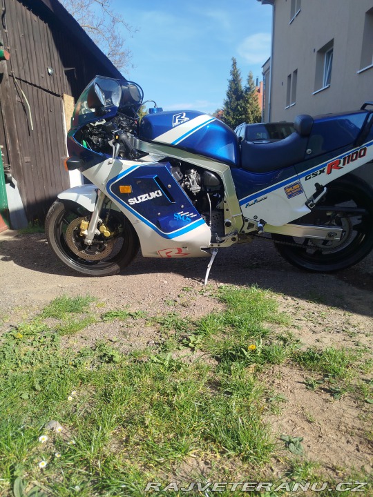 Suzuki Ostatní modely GSX-R 1100 1987