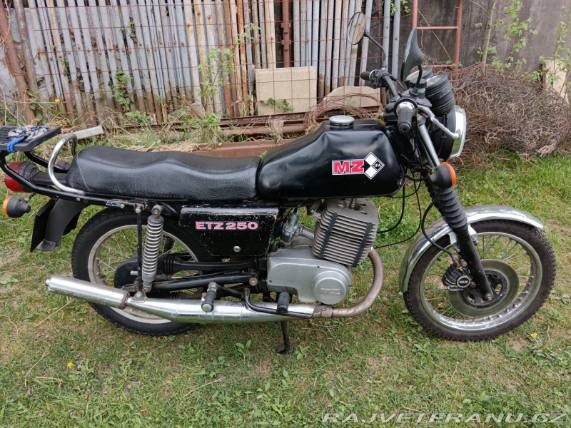 Ostatní značky Ostatní modely ETZ 250