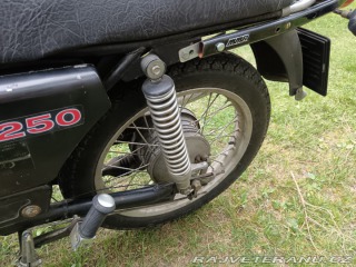 Ostatní značky Ostatní modely ETZ 250 1988