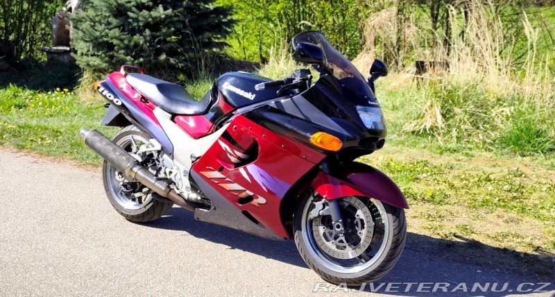Kawasaki Ostatní modely ZZR 1100
