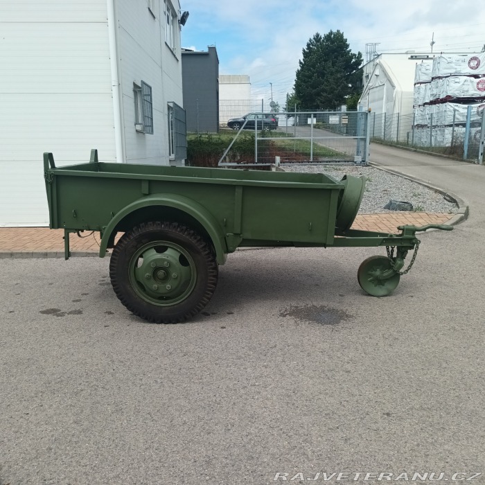 Dodge Ostatní modely vlek válečný