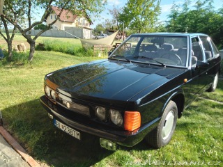 Tatra 613 