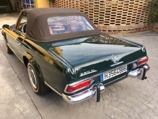 Mercedes-Benz SL 280 Pagoda
