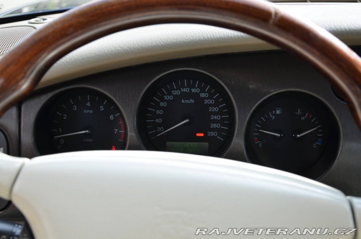 Jaguar XK8 4.2 V8 1998
