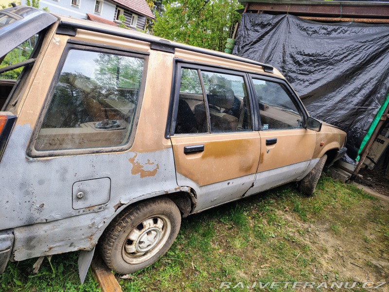 Toyota Tercel 