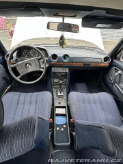Mercedes-Benz 200 W123 1983