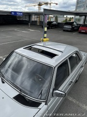 Mercedes-Benz 200 W123 1983