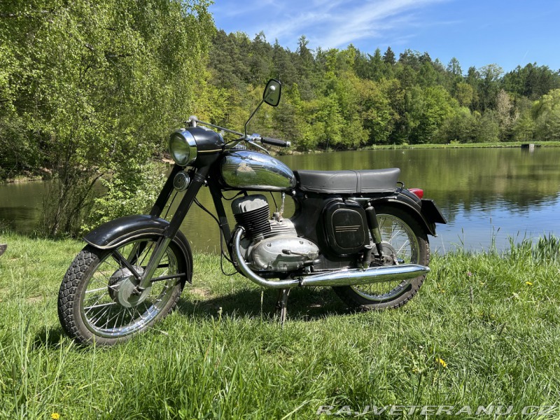 Jawa 250 590 sport