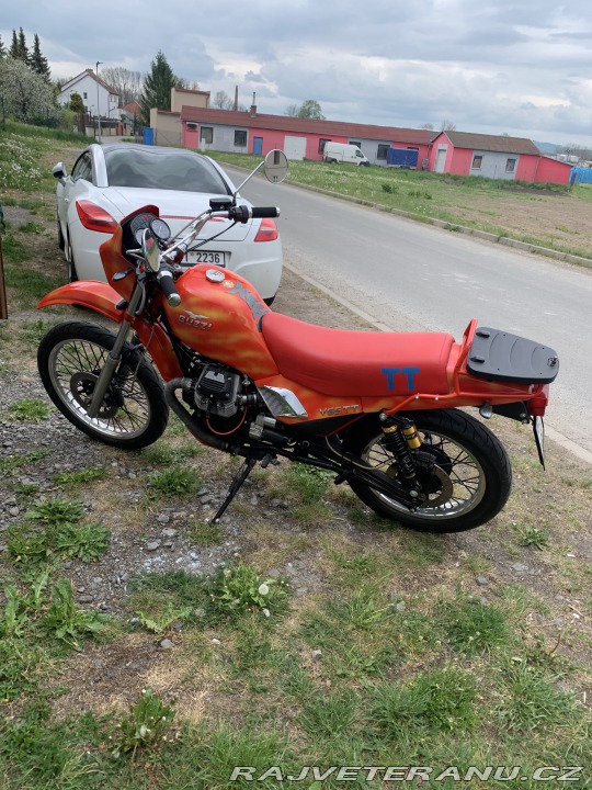 Moto Guzzi Ostatní modely V65TT 1985