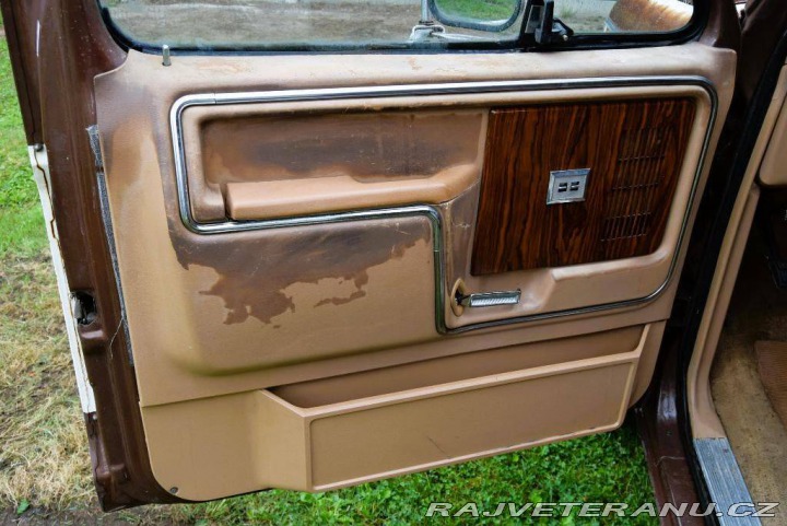 Ford V8 F-250 XLT 7,5 V8 1983