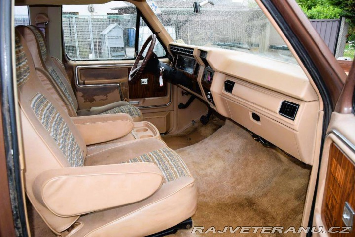 Ford V8 F-250 XLT 7,5 V8 1983