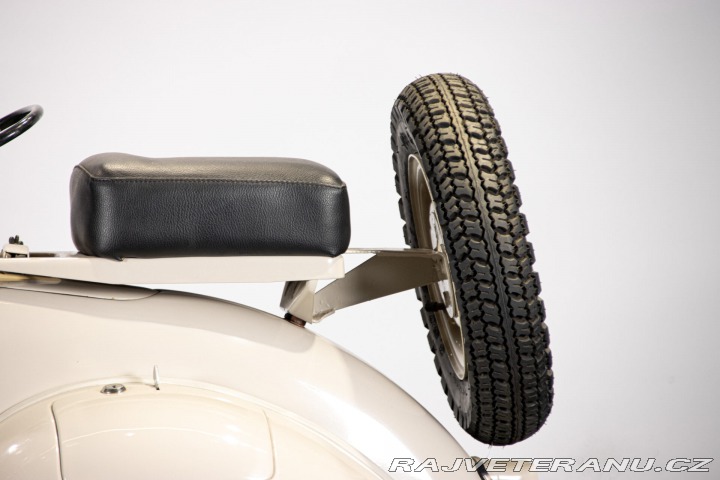 Piaggio Vespa VL2 150 STRUZZO 1955