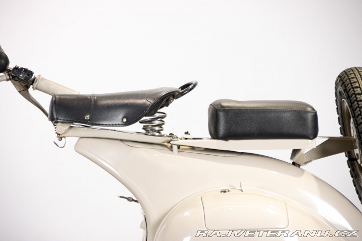Piaggio Vespa VL2 150 STRUZZO 1955