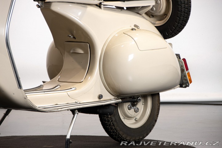 Piaggio Vespa VL2 150 STRUZZO 1955