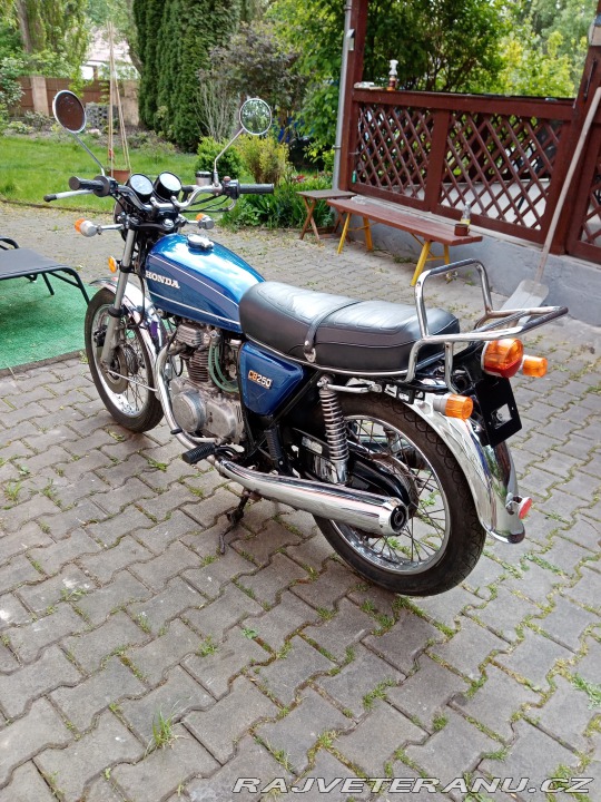 Honda CB 250G 1975