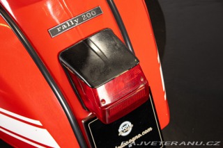 Piaggio Vespa 200 RALLY 1974