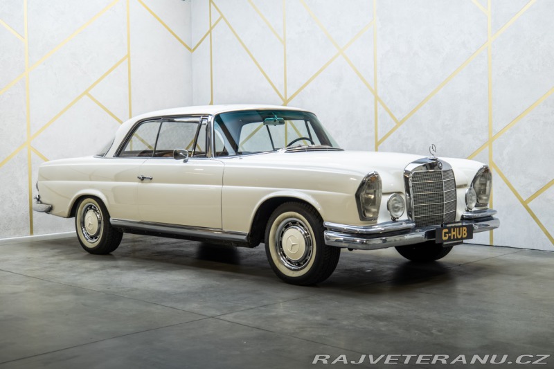Mercedes-Benz 220 SEb
