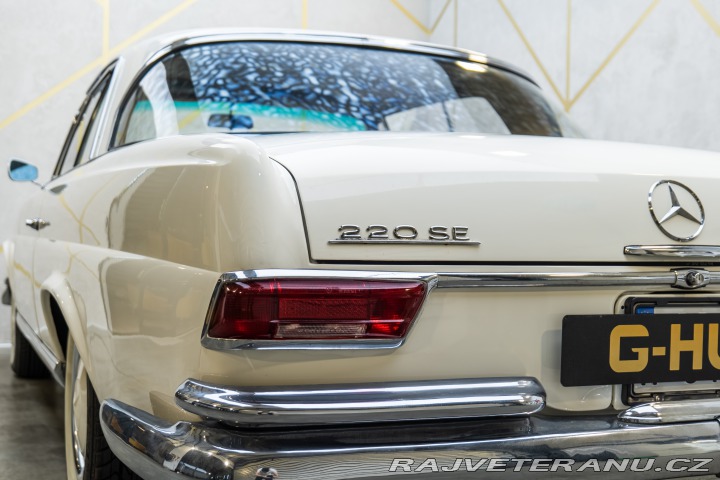 Mercedes-Benz 220 SEb 1963