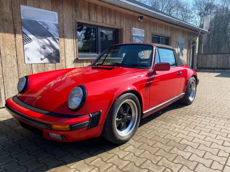 Porsche 911 3.2 Carrera Cabrio