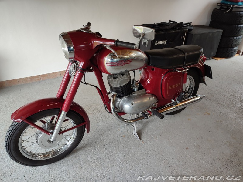 Jawa 250 559