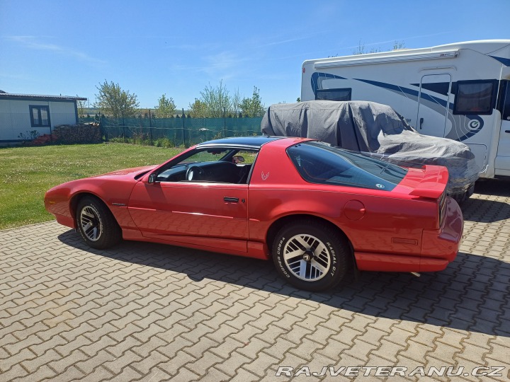 Pontiac Firebird Kupe 1992