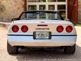 Chevrolet Corvette 5.7 V8 | Manuál 23 560mil 1986