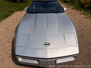 Chevrolet Corvette 5.7 V8 | Manuál 23 560mil 1986
