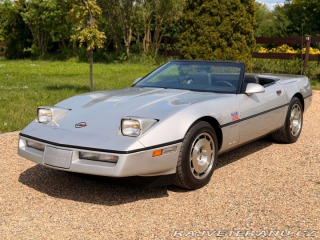 Chevrolet Corvette 5.7 V8 | Manuál 23 560mil 1986