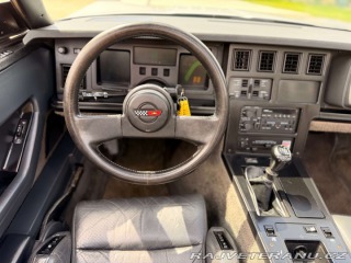 Chevrolet Corvette 5.7 V8 | Manuál 23 560mil 1986