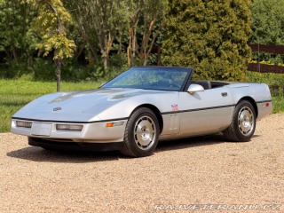 Chevrolet Corvette 5.7 V8 | Manuál 23 560mil 1986