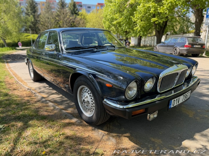 Daimler Double-Six 1988