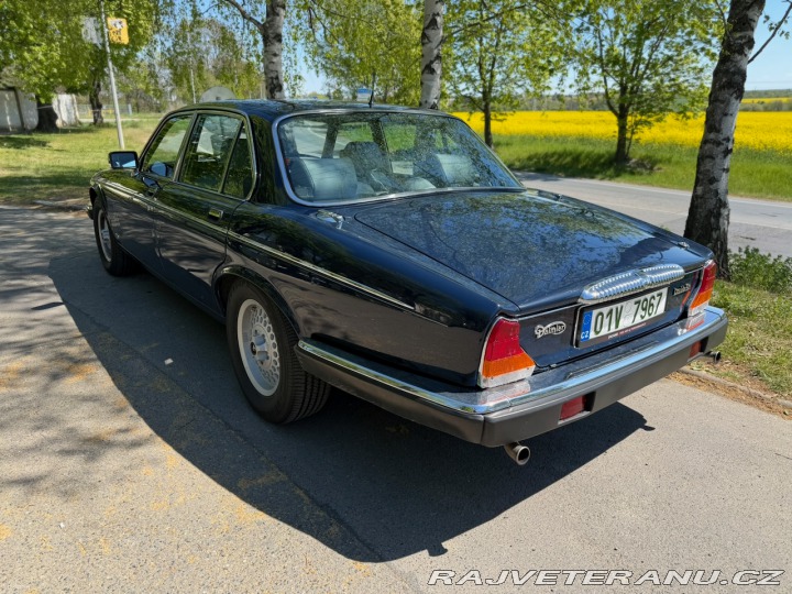 Daimler Double-Six 1988