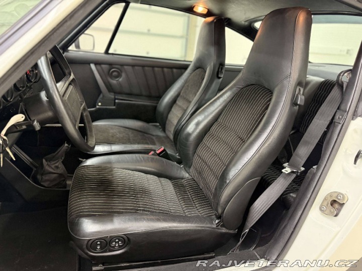 Porsche 911 Carrera 1984