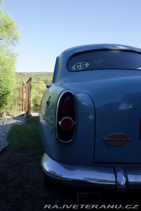 Simca 1300 Aronde ELYSÉ 1300 DE LUXE 1959