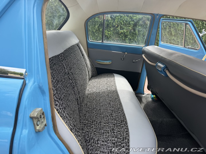 GAZ 21  1968