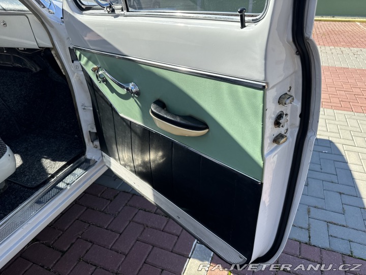 GAZ 21  1970
