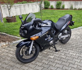 Suzuki GSX 750F 2001