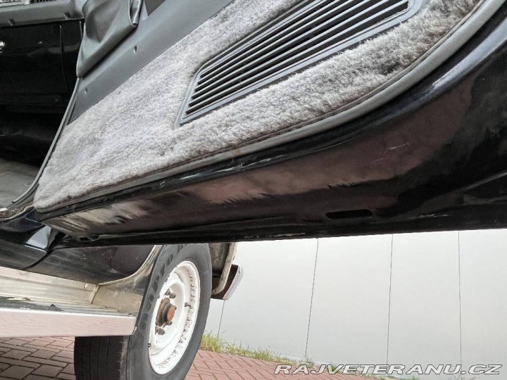 Ostatní značky Ostatní modely GCM Suburban Sierra Classic 2500 1987