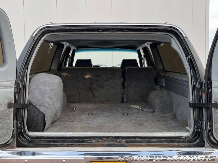 Ostatní značky Ostatní modely GCM Suburban Sierra Classic 2500 1987