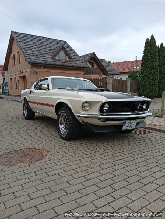 Ford Mustang Mach1 manuál 1969