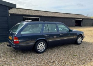 Mercedes-Benz E 220 (2) 1995
