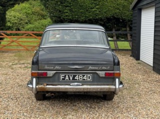 Ostatní značky Ostatní modely Vanden Plas Princess (2) 1965