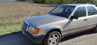 Mercedes-Benz E W124